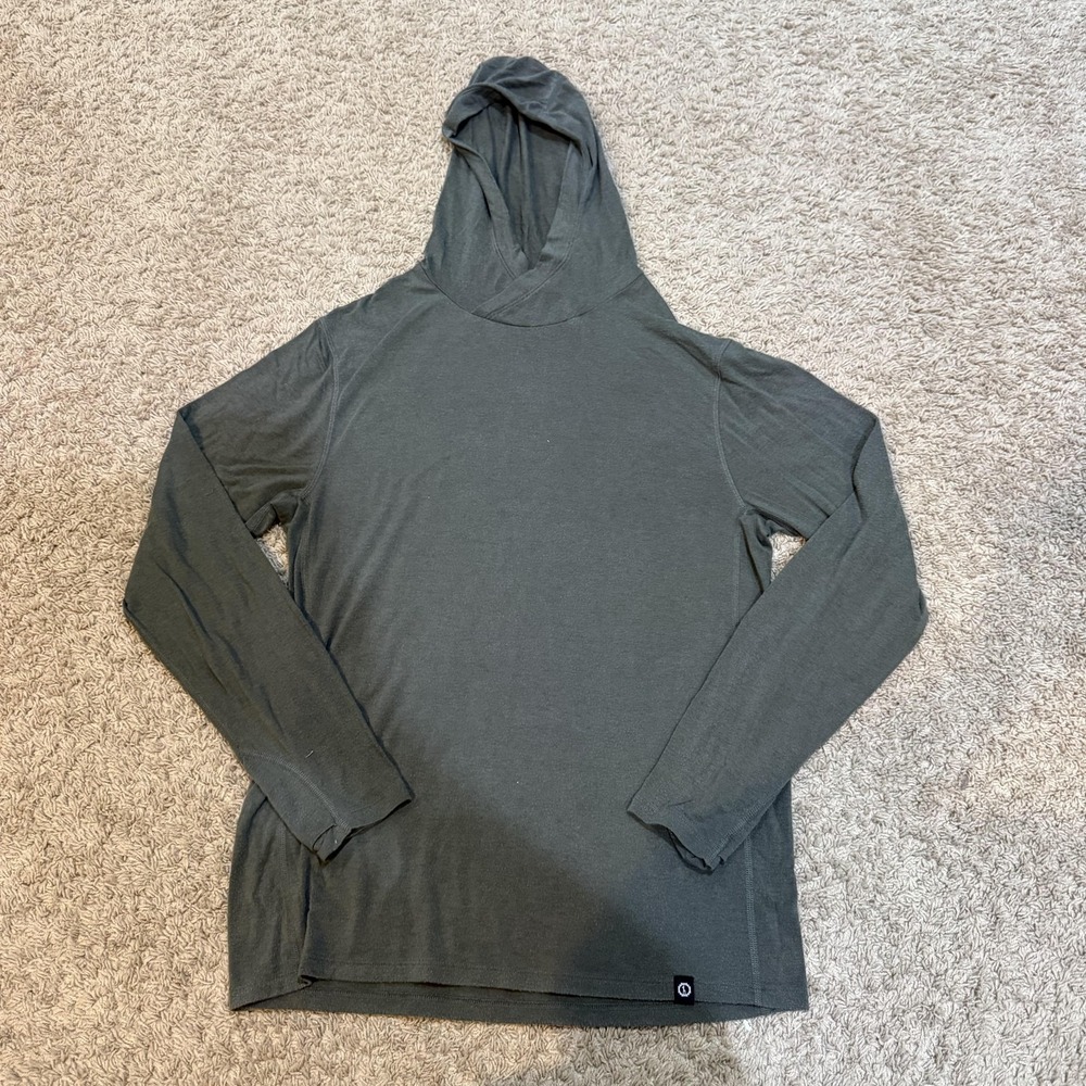 PAKA Shirt Mens Medium Gray Long Sleeve Lightweight Hooded Alpaca Casual Top